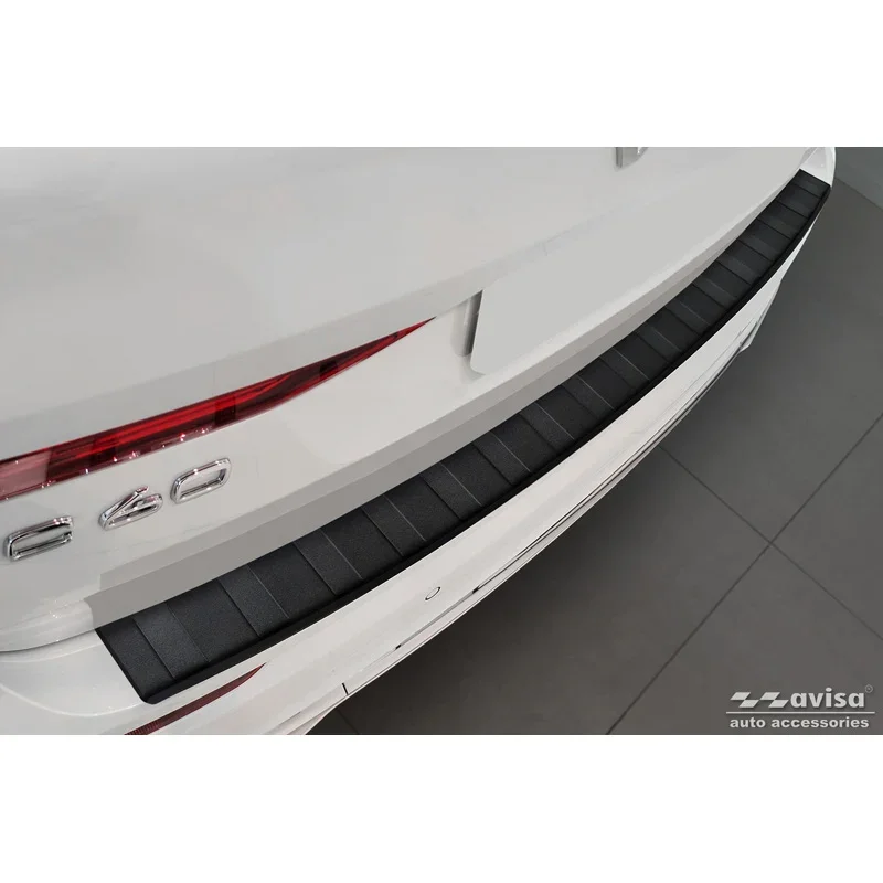 Avisa, Ladekantenschutz, Mattschwarzer Edelstahl, Passend für Volvo XC60 II 2017-2021 & FL 2021, inkl. R-Design & Plug-in-Hybrid, 'Ribs'