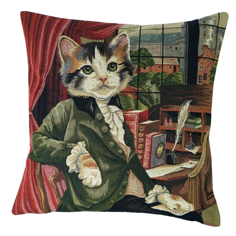 Kissen mit Katze im grünen Jackett im Arbeitsimmer