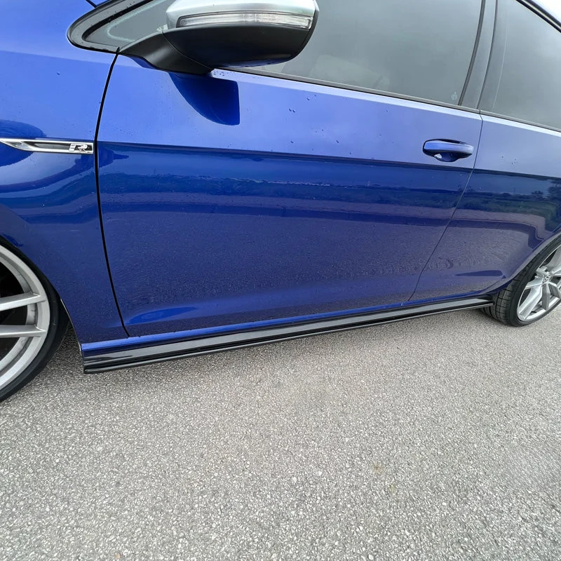 OneWay, Seitenschweller, glänzend schwarz, Passend für Volkswagen Golf VII (7.5) HB/Variant R 2017-2020, 2-teiliges Set