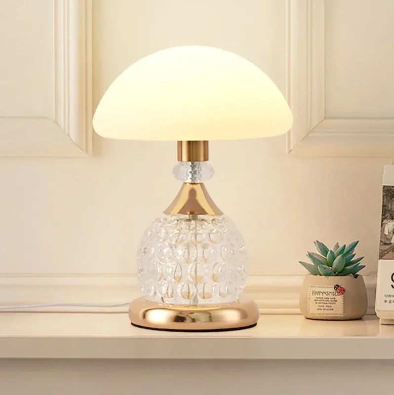 Dekoratives Stimmungslicht LED – Kristall Tischlampe mit Pilz-Design, Vintage Deko-Lampe für Wohnzimmer oder Schlafzimmer | Karnz