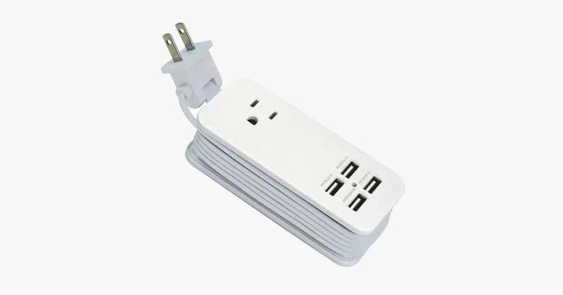 Tragbare Ladestation mit 4 USB-Anschlüssen – Universalsteckdose und 1,5 m langem Kabel – Ideal für Reisen